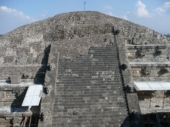 Temple of Quetzalcoatl © Rocky A