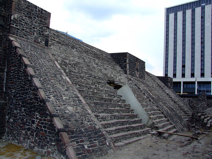 Tlatelolco Temple © Sam Kelly